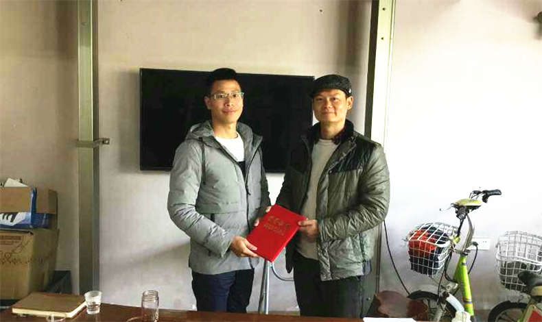 十年磨一劍，恭喜劉崇明晉升銷售經理