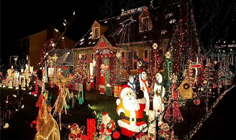 至尊卡爾車棚廠家祝大家圣誕快樂！