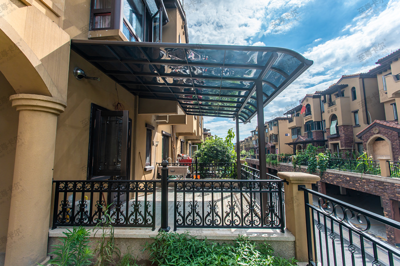 家用遮雨棚這么做，這些高品質(zhì)雨棚設(shè)計(jì)，撩爆你眼球！