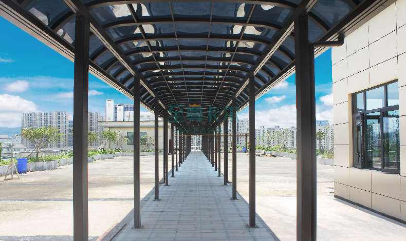 車棚骨架選哪種？鋁合金骨架才是最適合你的！花一分鐘進(jìn)來看！